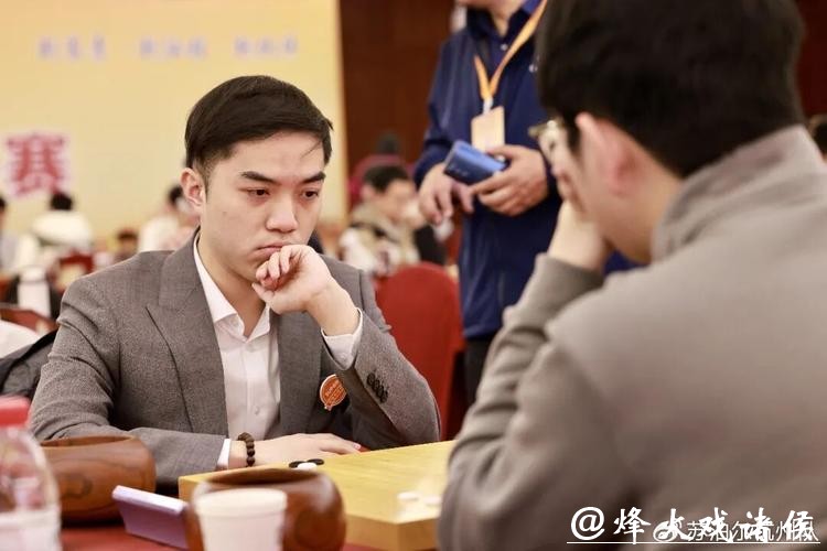 2025中国围棋甲级联赛:苏泊尔杭州队提前一轮夺冠 2025中国围棋甲级联赛:苏泊尔杭州队提前一轮夺冠