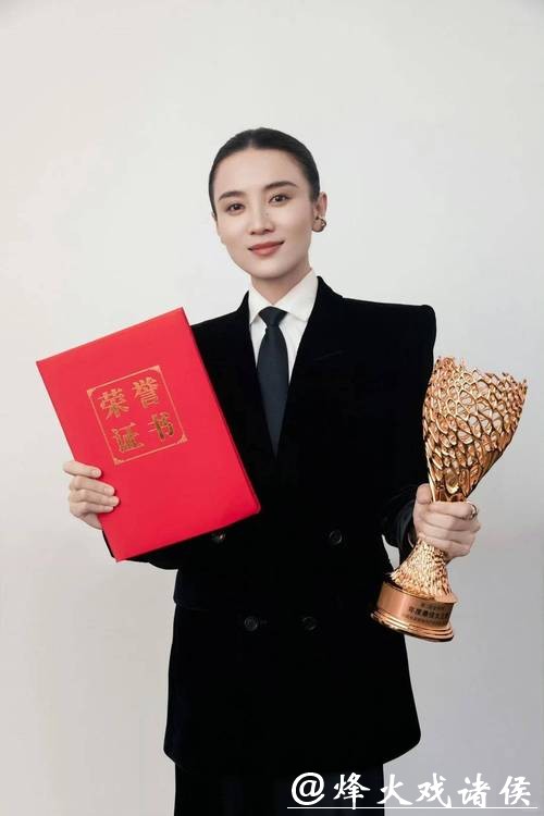 宋佳白玉兰再拿奖却把镜头从绯闻拉回作品，这份清醒你看懂了吗？