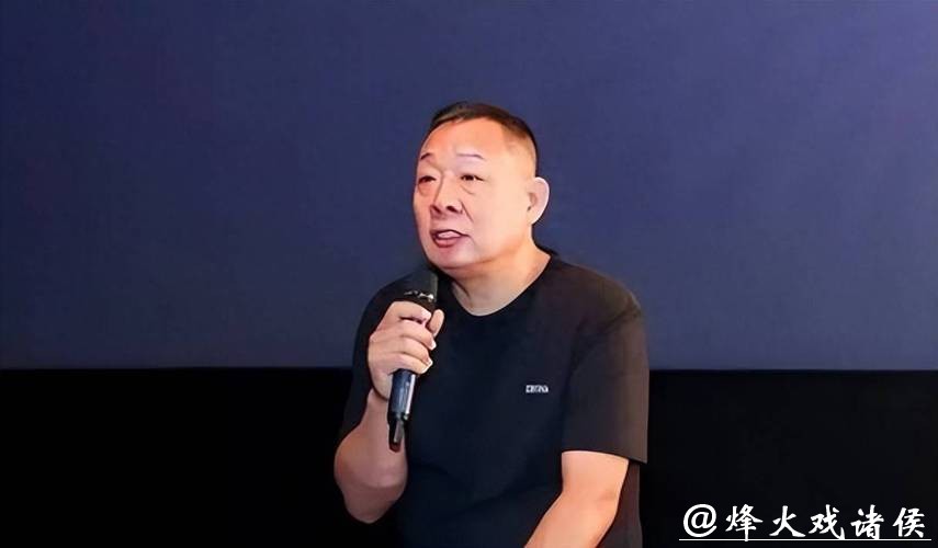 胖东来创始人于东来宣布过年后退休，将转为顾问；胖东来工作由决策委员会主持
